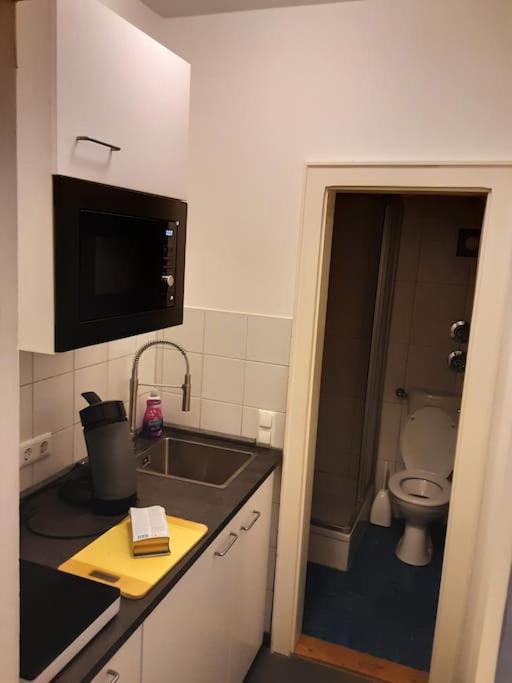 Alfred First Apartamento *